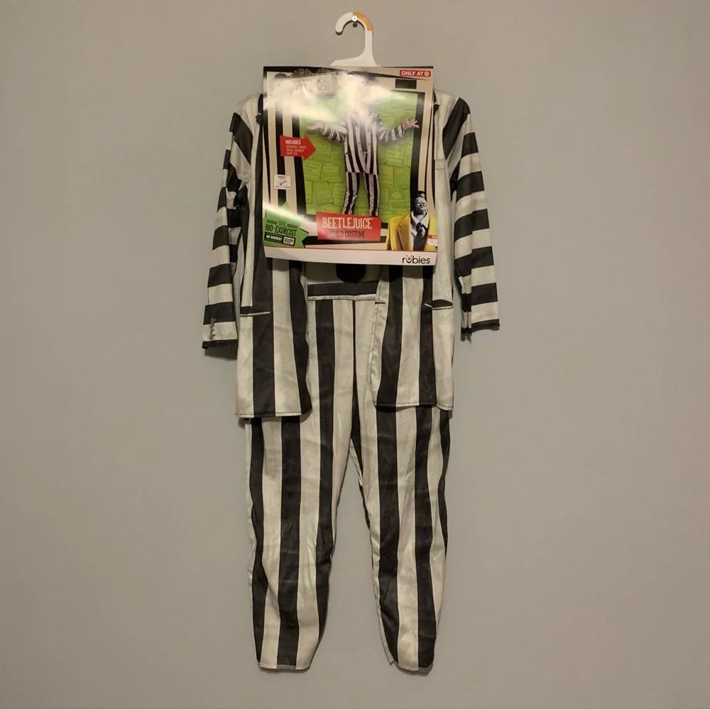 NWT. RUBIES Beetlejuice Kids Costume